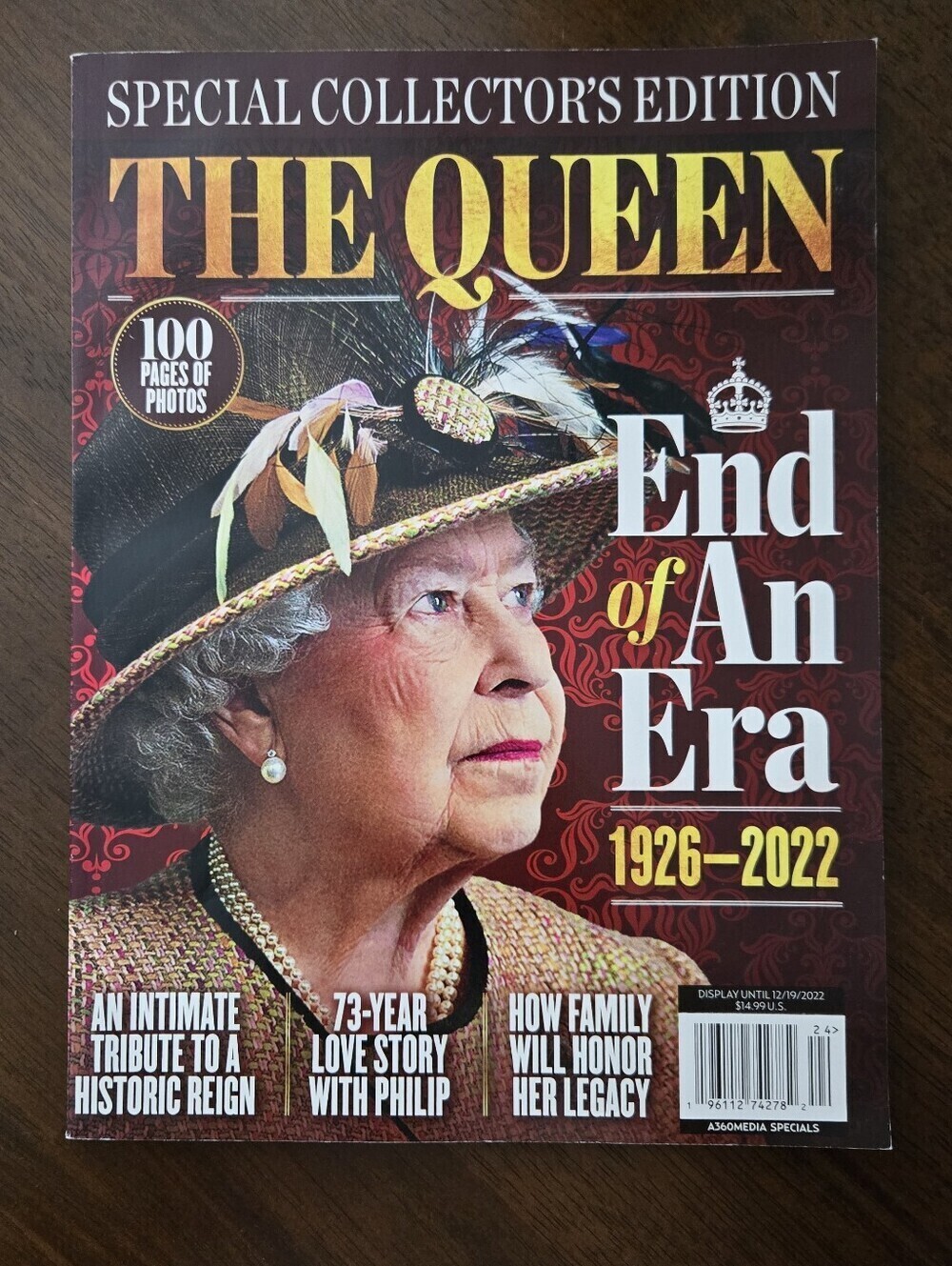 Special Collectors Edition "The Queen" Magazine